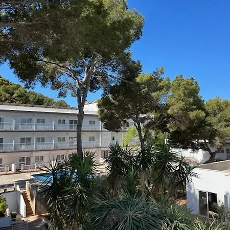 Don Juan Aparthotel *
